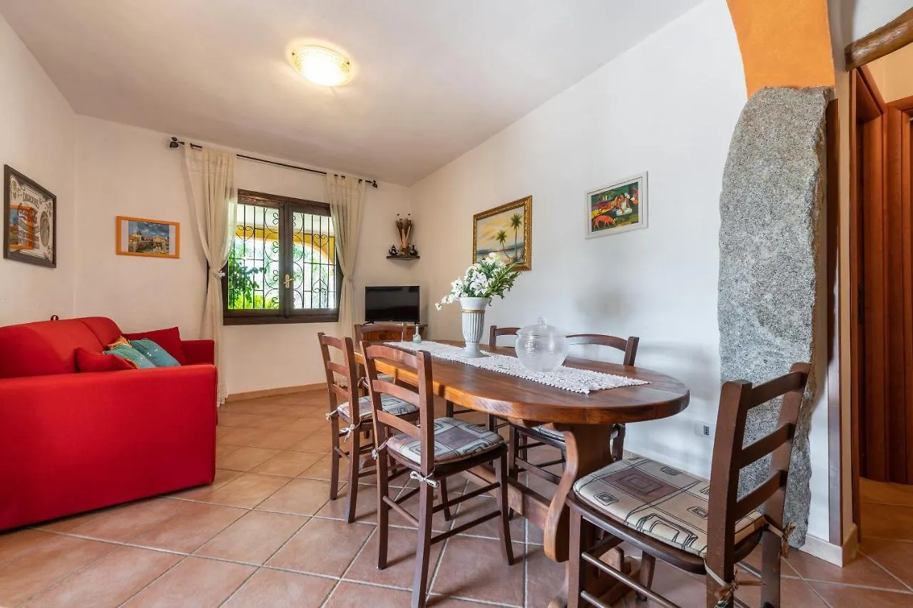 Villa Mallus 4 Posti Letto Olia Speciosa