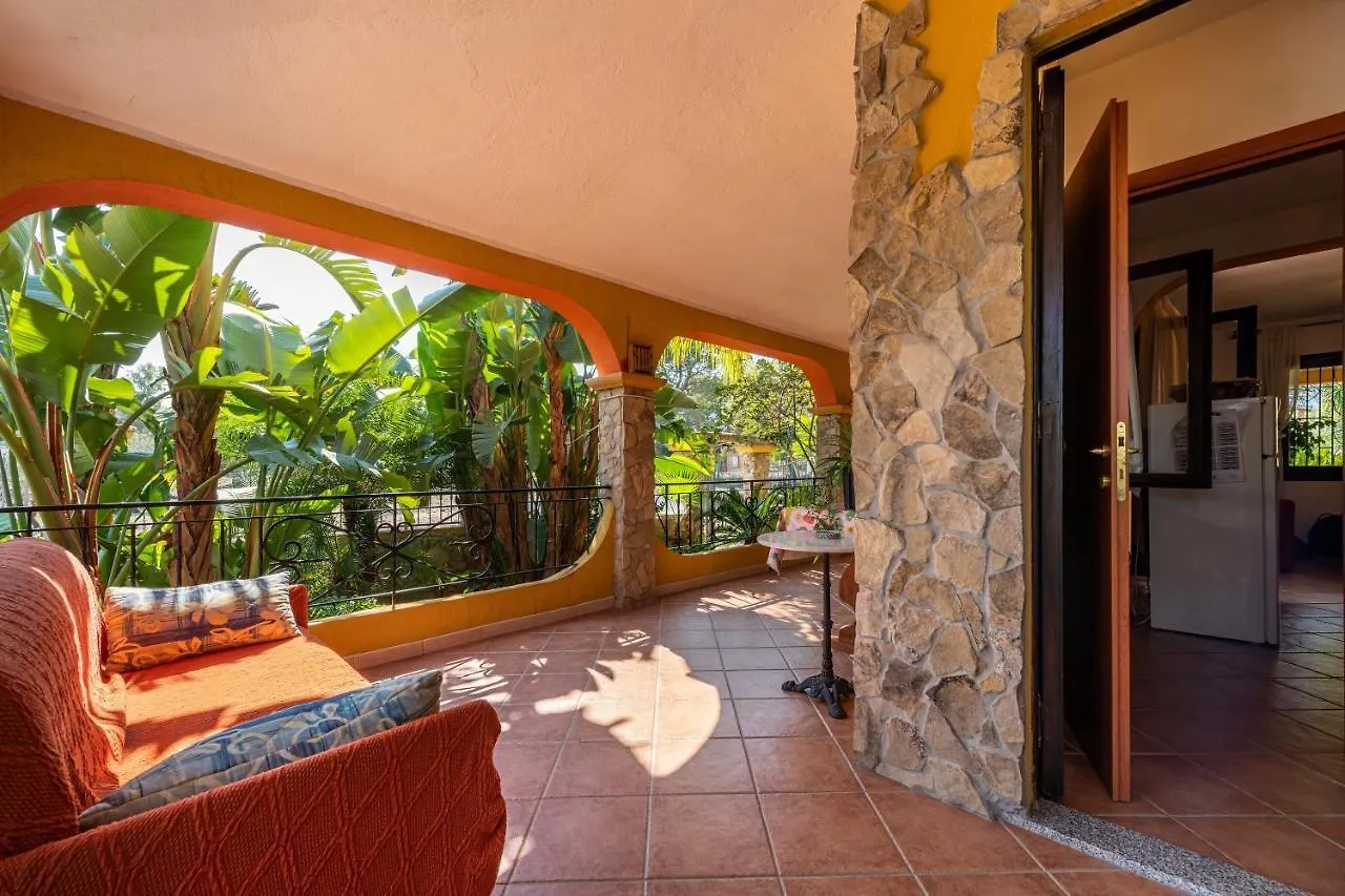 Villa Mallus 4 Posti Letto Olia Speciosa