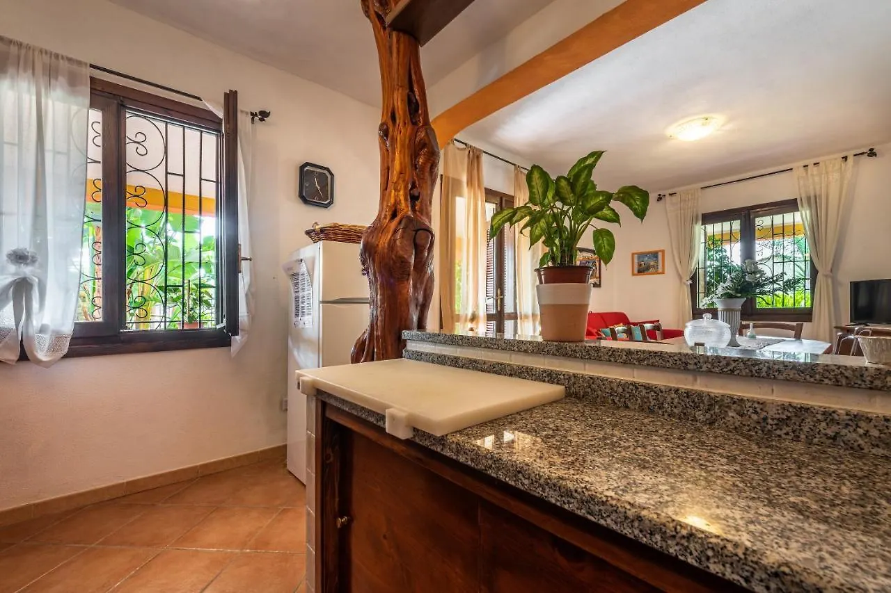 Apartmán Villa Mallus 4 Posti Letto Olia Speciosa