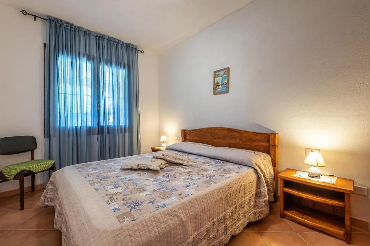 Villa Mallus 4 Posti Letto Olia Speciosa
